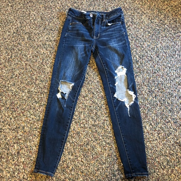 American Eagle Outfitters Pants - American Eagle super stretch skinny jeans